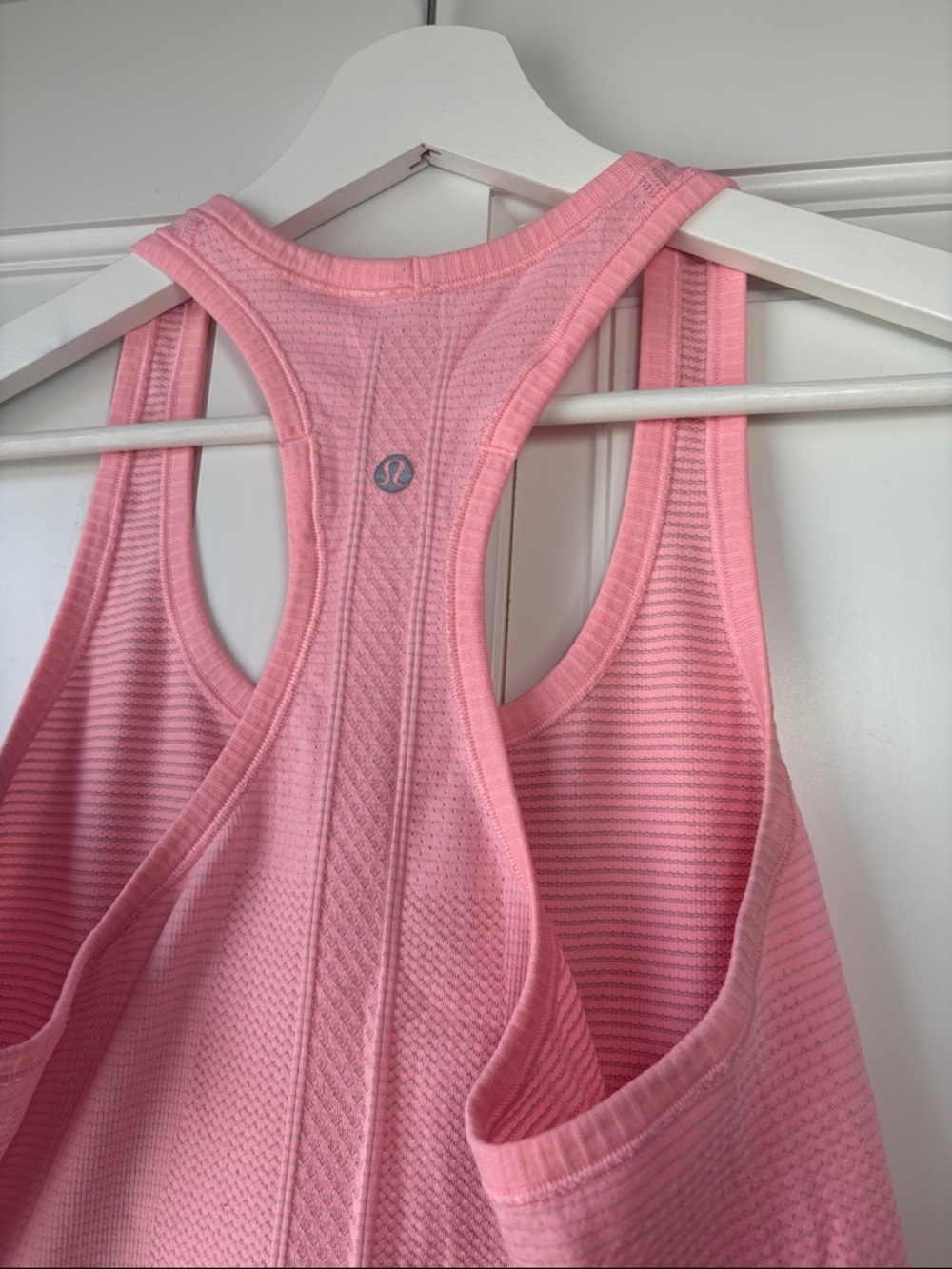 Lululemon Swiftly Tech Racerback Tank Top Pink Taupe size 8 - Picture 4 of 7